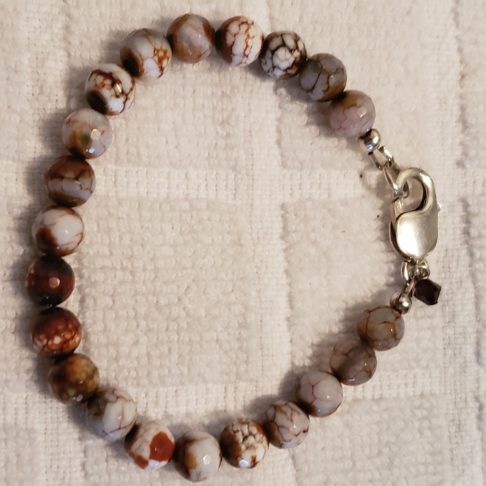 Handmade, cut agate bracelet.